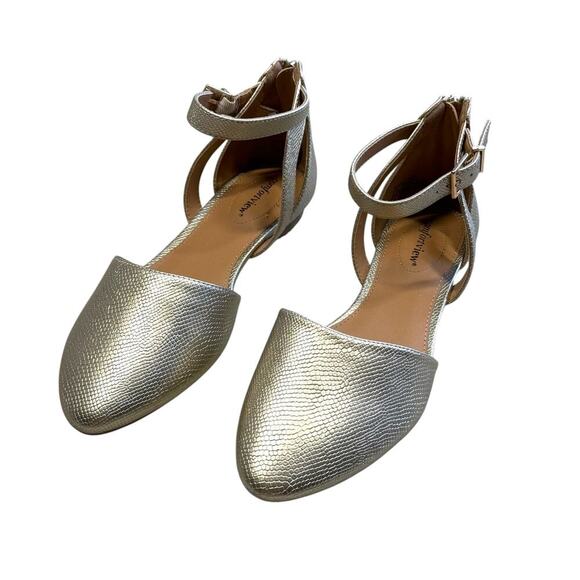 Comfortview The Paris Flat Gold Size 8 - Picture 6 of 15